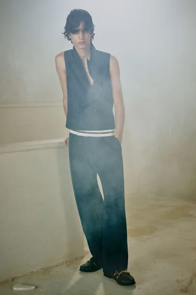 Look 5